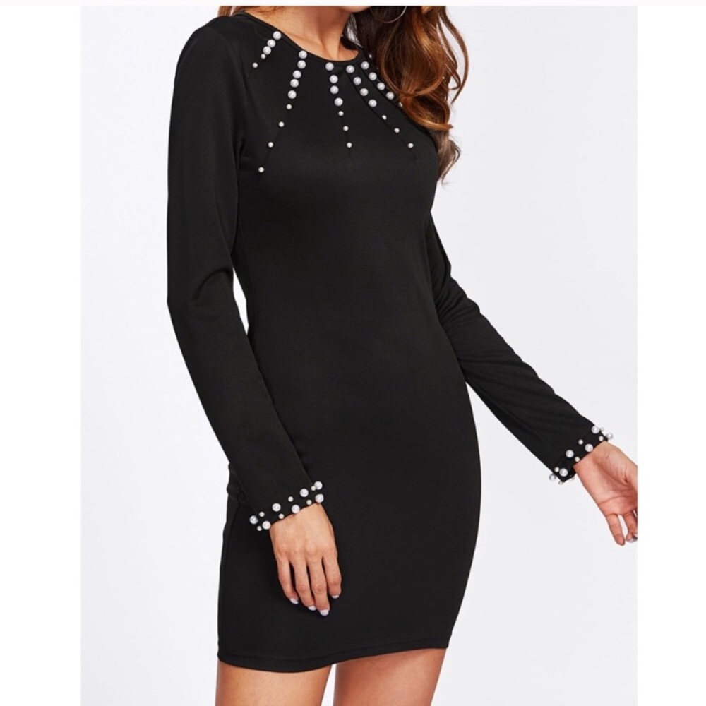 Black Long Sleeve Dress w/Pearl Accent - Picture 3 of 5